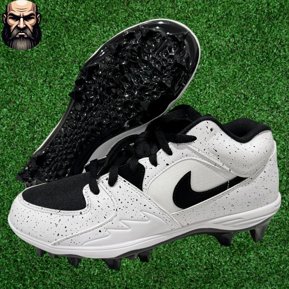 Jordan Stadium 90 Low TD White Speckle Football Cleat HQ0210-100 Men's Size 11.5